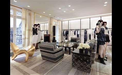 Chanel boutique montaigne